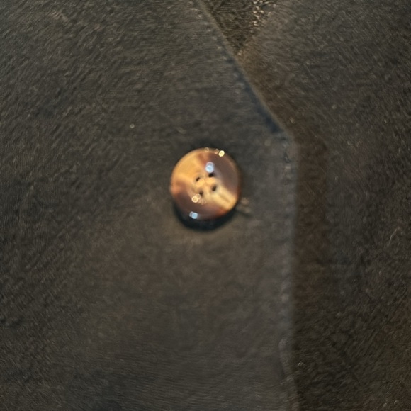 Vest - Picture 2 of 4